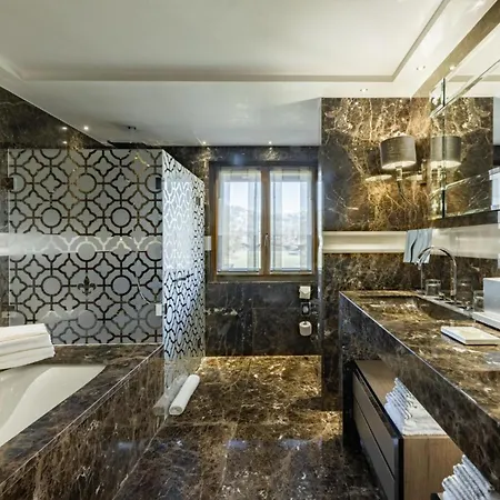 Ultima 3br Luxus-residenz - Alpine Eleganz Mit Privatem Jacuzzi 公寓 格施塔德